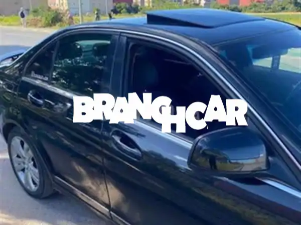 مرسيدس بنز 220