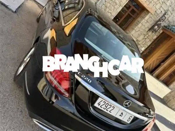 مرسيدس سي كلاس 220 بلوتيك المالك الأول