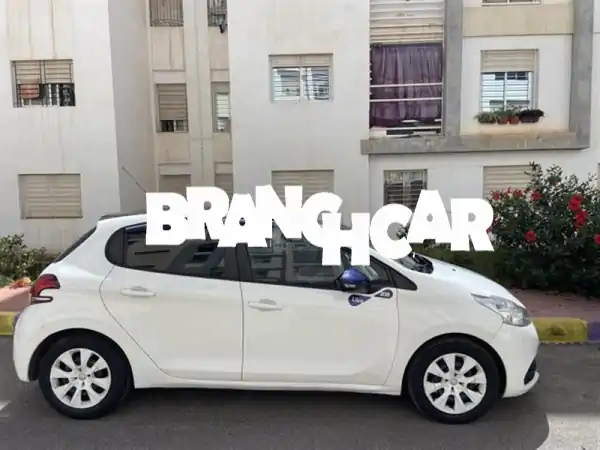 فرصة حقيقية: بيجو 208 ديزل 2016 - محرك سليم، 5...