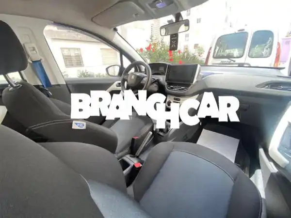 فرصة حقيقية: بيجو 208 ديزل 2016 - محرك سليم، 5 أبواب، مانيوال - سعر مميز للمهتمين!