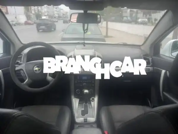 شيفروليه كابتيفا 2013 ديزل أوتوماتيك بالرباط: سيارتك العائلية المثالية تنتظرك!