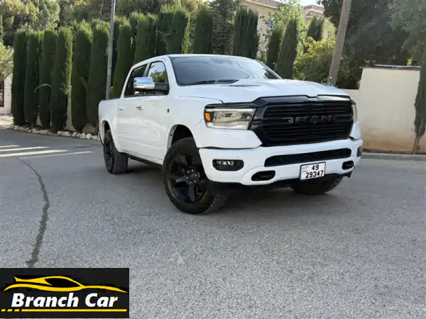 امتلك القوة والفخامة: رام 1500 لارامي 2021 Night Edition فل...