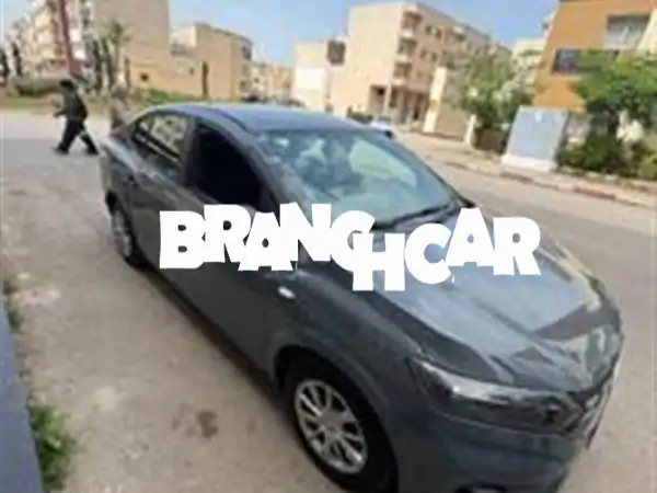 داسيا لوجان