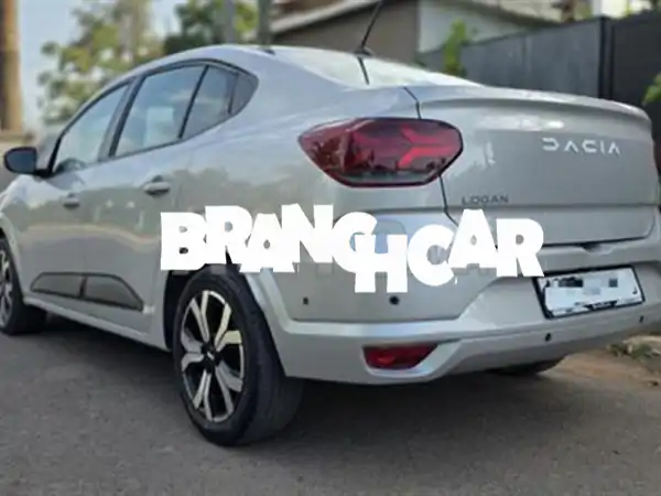 داسيا لوجان 2023