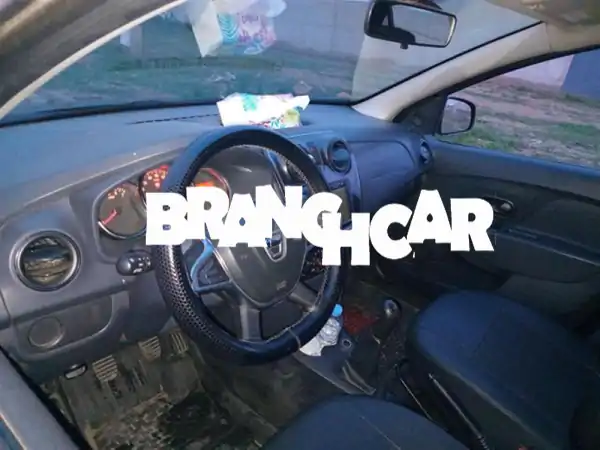 داسيا لوجان ديزل يدوية 2021 في وجدة