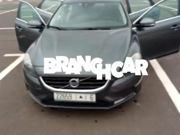 فولفو V40 ديزل يدوية 2014 في تيط مليل