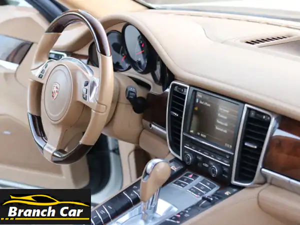 فرصة ذهبية: بورش باناميرا 2012 فاخرة في دبي - طلاء أصلي، كاملة الخيارات (32,000 درهم)