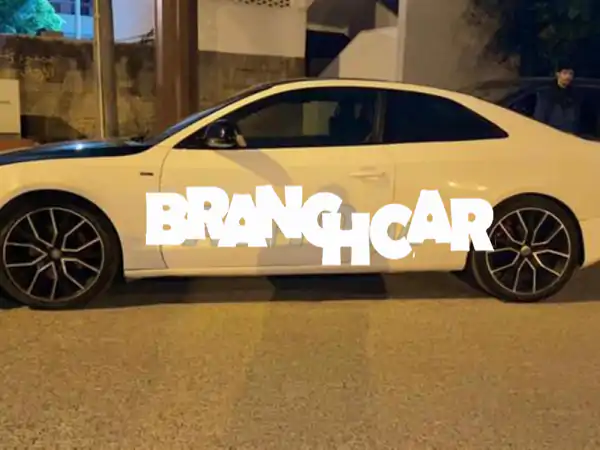 أودي A5 Sline 2009V6235 حصان ديزل فينييت 6000 درهم