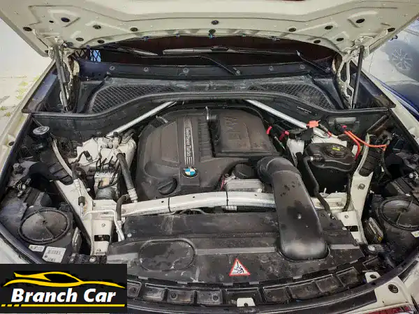 BMW X5 2014 للبيع: فخامة الوكالة، صيانة 970 د.ك، مواصفات VIP...
