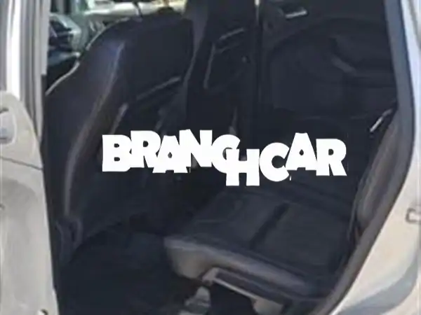 فورد كوجا بلاتينيوم 2014 للبيع: 163 حصان، SUV فاخرة بحالة ممتازة وصيانة دورية | لا تفوتها!