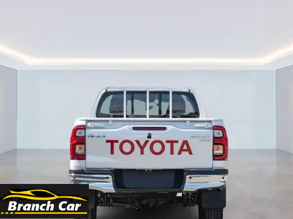 للبيع: تويوتا هايلكس 2024 4x4 نظيفة جداً - محرك ممتاز وجاهزة للانطلاق!