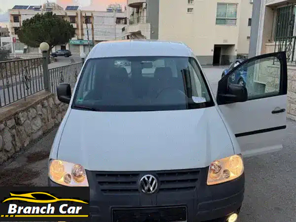 فرصة ذهبية: فولكس فاجن كادي 2011 بيضاء 2.0L - مكيف، ABS،...