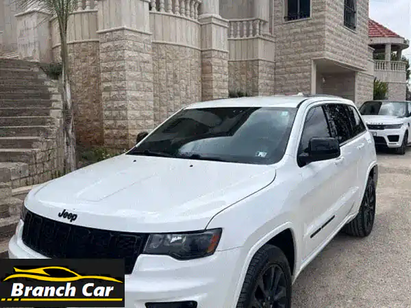 Jeep Grand Cherokee Altitude 2017 – Super Clean – 4x4 – 88 k Miles