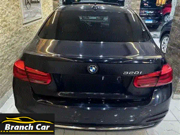 بي ام دبليو 320 i 2019