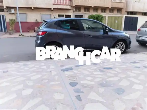 رينو كليو ديزل يدوية 2021 في المحمدية
