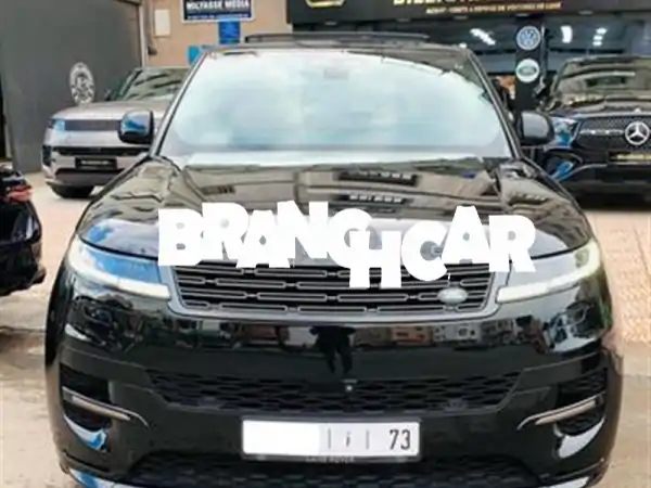 امتلك الأناقة والقوة: رانج روفر سبورت 2024 ديناميك بلود 300D فل كامل (يد أولى) | من Billionaire Cars