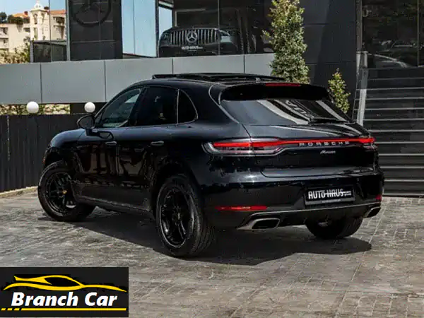 Porsche Macan 2019  BLACKED OUT  70 K MILES ONLY