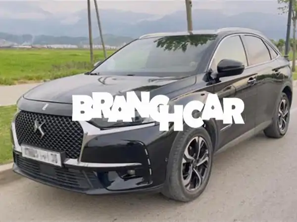 DS 7 OPERA Diesel Automatique 2019 à Martil