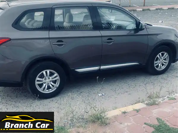 فرصة ذهبية: ميتسوبيشي أوتلاندر 2017 - SUV عائلية...