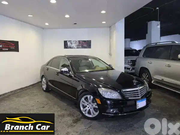 فخامة وأداء استثنائي! مرسيدس C300 موديل 2008 (أسود/بيج)...