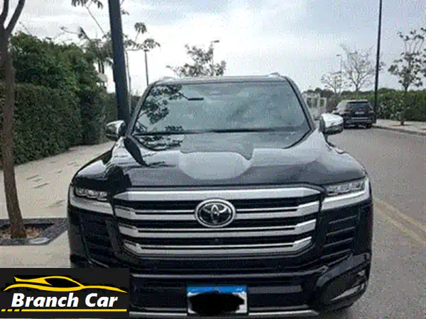 تويوتا لاندكروزر GXR 2023: إصدار 70 عام، وكالة BUMC، كجديدة بضمان!