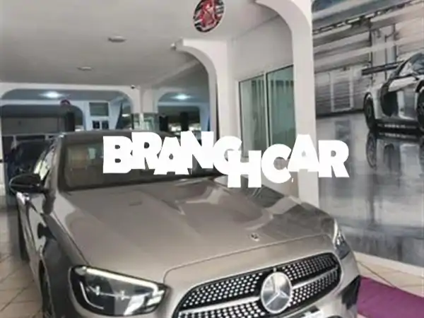مرسيدس بنز E 220 AMG موديل 2022 الفاخرة: استيراد جديد...