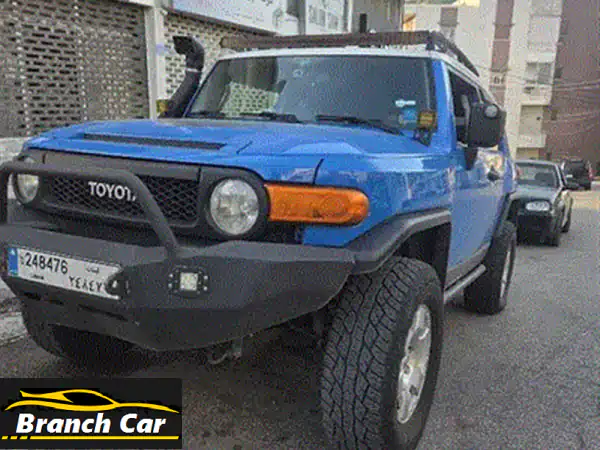 تويوتا FJ كروزر 2008 TRD أبيض نظيف | أيقونة المغامرات جاهزة للانطلاق!