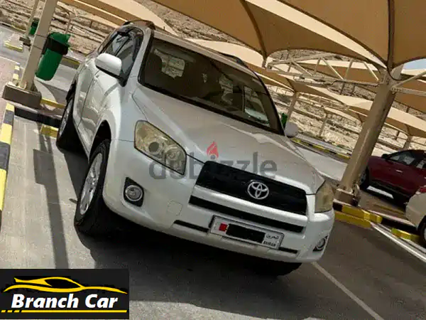 فرصة لا تعوض! تويوتا راف 4 2012 للبيع - حالة ممتازة، 180...