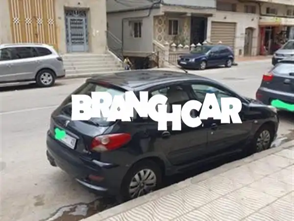 فرصة بطنجة: بيجو 206 بلس 2011 بنزين يدوية - صالون...