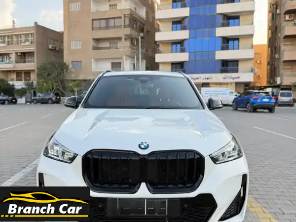 بي ام X1  فيس لفت 2024  M sportزيرو عداد 20 الف صيانات  توكيل