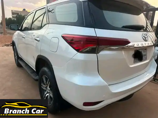 للبيع في امدرمان الثورة ⁦Toyota⁩ ⁦Fortuner⁩ ⁦2016⁩ بنزين – الشكل الجديد عربية نظيفة البوهية صدامات ل