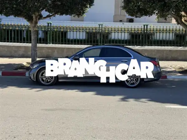 مرسيدس بنز C-Class C220d 2020 ديزل أوتوماتيك للبيع بالدار البيضاء | فخامة، اقتصاد، وأداء لا يُضاهى