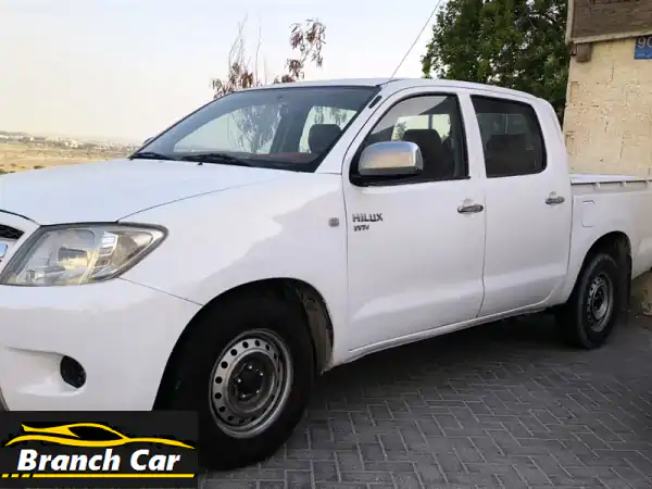 Toyota Hilux 2008, only 200,000 KM