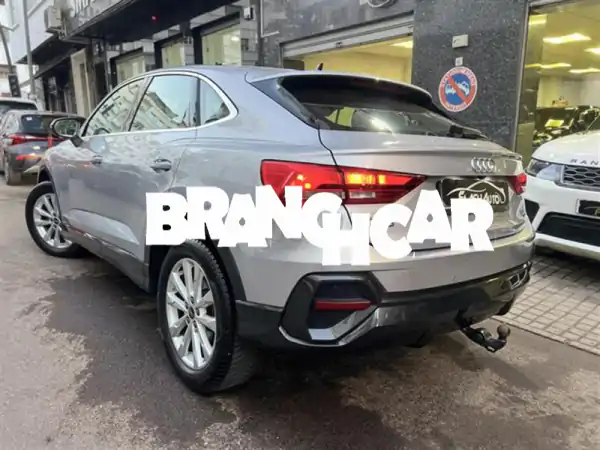 Audi Q3 سبورت باك