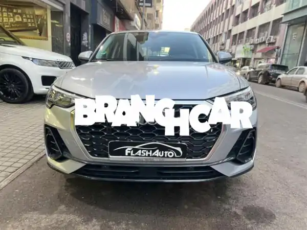 Audi Q3 سبورت باك