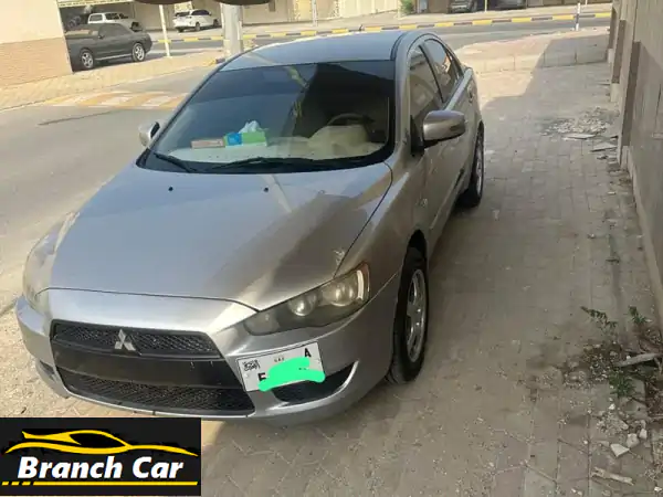 سيارة ميتسوبيشي لانسر موديل 2015 نظيفة ولا تحتاج...