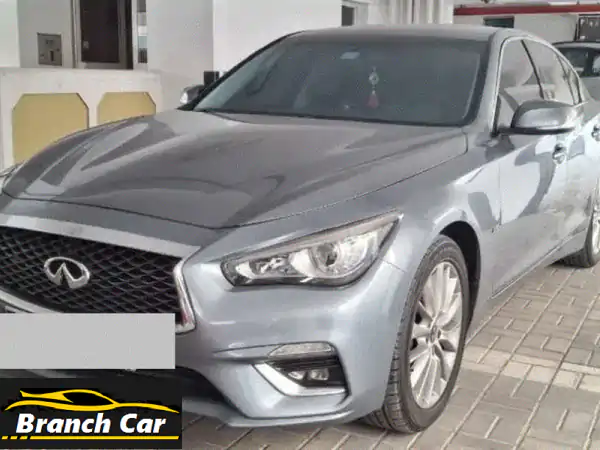 إنفينيتي q50 ستاندرد خليجي 2018، 142,000 كم، أزرق مع مقاعد جلدية، دخول وتشغيل بدون مفتاح، مقاعد ...