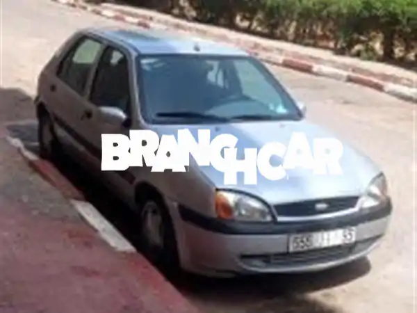 فورد فييستا 2000: سيارة عملية واقتصادية بسعر 35,000!...
