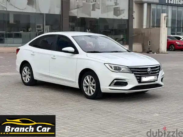 للبيع: MG 5 2023 أبيض - بحالة الوكالة وتحت الضمان! 57 ألف...