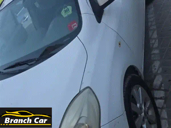 مسجلة في دبي. المحرك بحالة ممتازة. ناقل حركة سلس. المكيف يعمل بكفاءة عالية. إطارات جيدة. بطارية ...