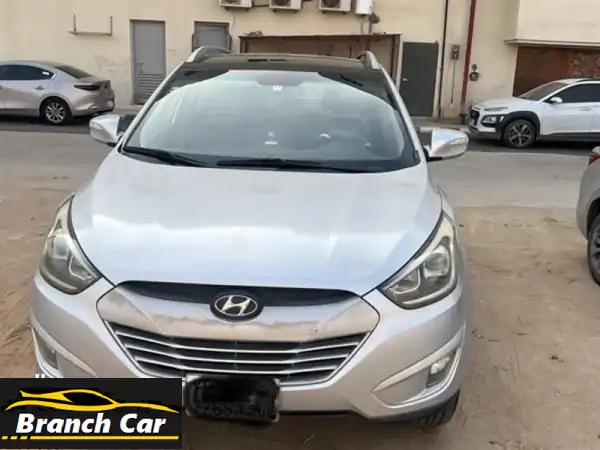 هيونداي توسان 2015 | SUV عائلية فاخرة بحالة ممتازة في الرياض | فتحة سقف بانورامية وسعر مغرٍ