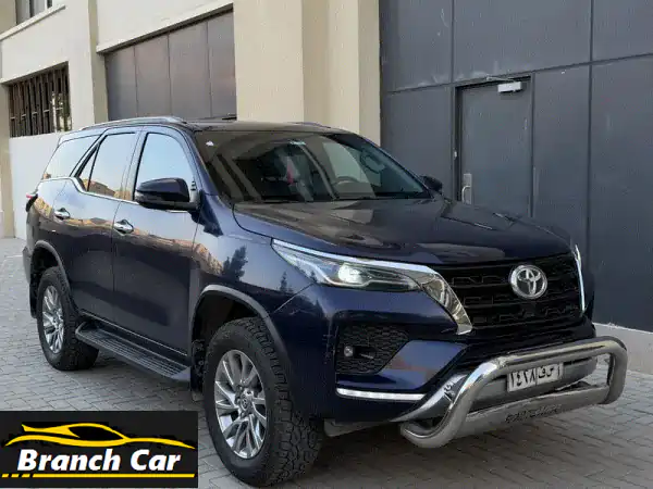امتلك أسطورة تويوتا فورتشنر 2022 V6 4000cc | بحالة...