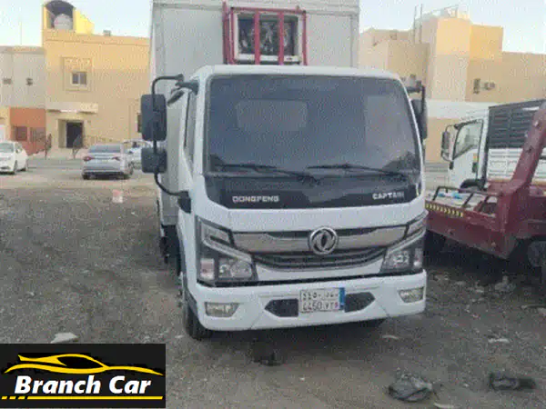 متوفر لدينا سيارة عزل فوم للبيع، موجودة في...