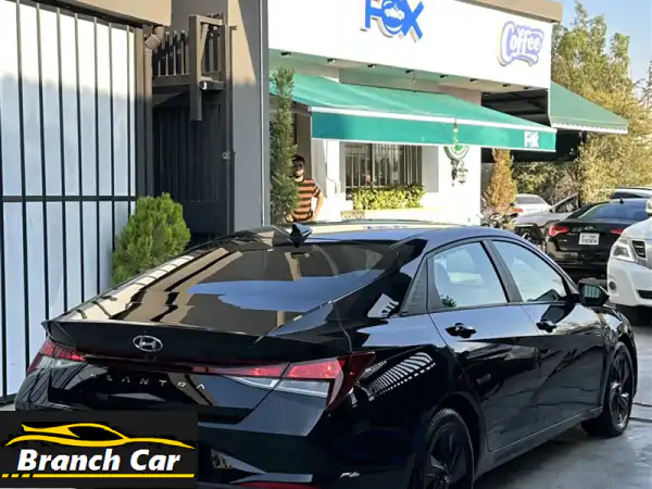 للبيع: هيونداي النترا 2022 استيراد أمريكي - 18 ألف ميل...