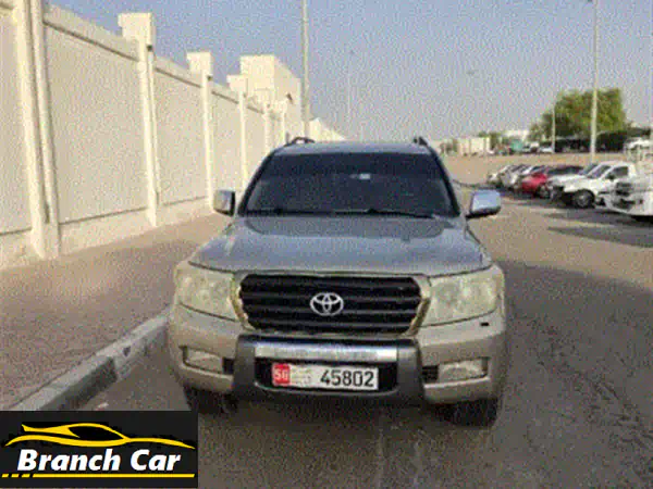 فرصة ذهبية! تويوتا لاندكروزر 2008 نظيفة - ذهبي، 6 سلندر (للبيع بسعر مغرٍ)