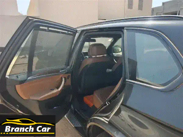 بي إم دبليو x52009، محرك 8 سلندر 4.8، جير 6 سرعات، دبل...