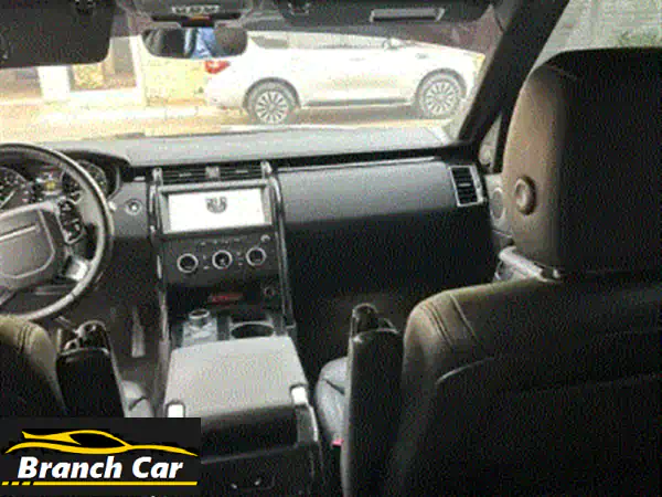 لاند روفر ديسكفري 2020  محرك 3.0 لتر v6 سوبرتشارج  مواصفات أمريكية (clean title) مسجلة في أبوظبي .