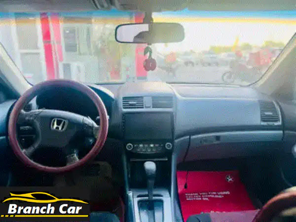 هوندا أكورد 2005، عداد 315,000 كم. السعر 950 دينار بحريني. الفحص والدفع والتأمين حتى نوفمبر 2026. ..