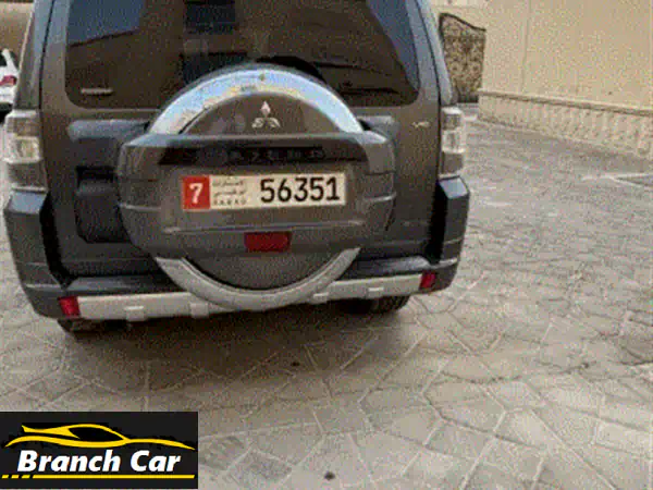 للبيع ميتسوبيشي باجيرو موديل 2012. ميتسوبيشي باجيرو 2012، محرك v6، بحالة جيدة. السعر المطلوب 18000 .