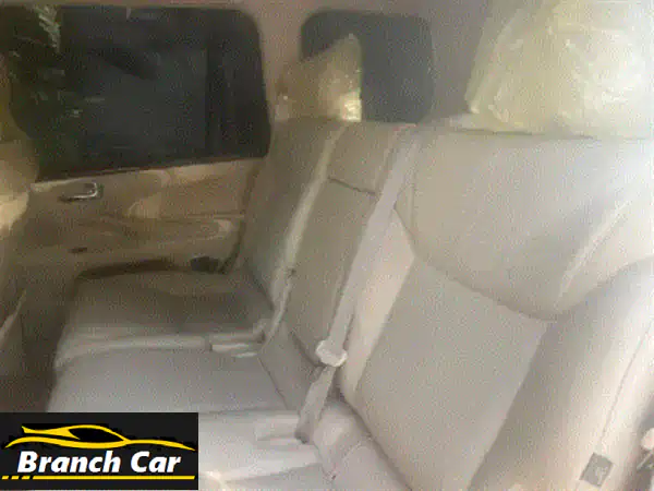 لكزس LX570 2012 للبيع: قمة الفخامة الخليجية المتكاملة، نظافة استثنائية وجاهزة للمغامرة!